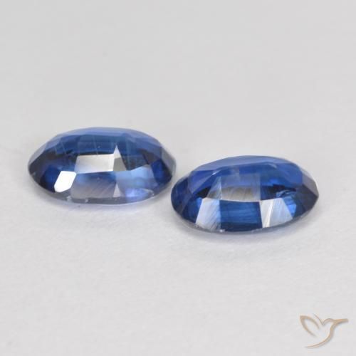 Shop natural 1.98ct ネイビーブルー カイヤナイト gems, 楕円形, from ネパール at GemSelect. In stock, global shipping!