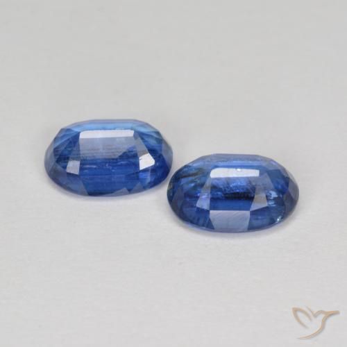 Shop natural 2.06ct ディープブルー カイヤナイト gems, 楕円形, from ネパール at GemSelect. In stock, global shipping!