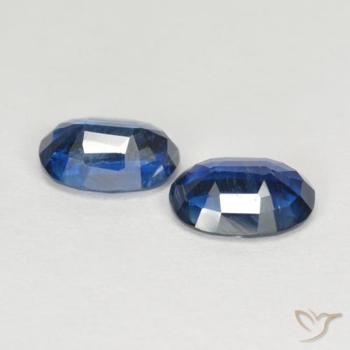 Shop natural 1.88ct ネイビーブルー カイヤナイト gems, 楕円形, from ネパール at GemSelect. In stock, global shipping!