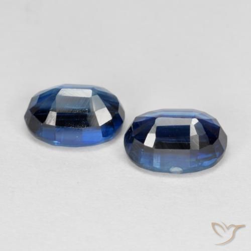 Shop natural 2.64ct ネイビーブルー カイヤナイト gems, 楕円形, from ネパール at GemSelect. In stock, global shipping!