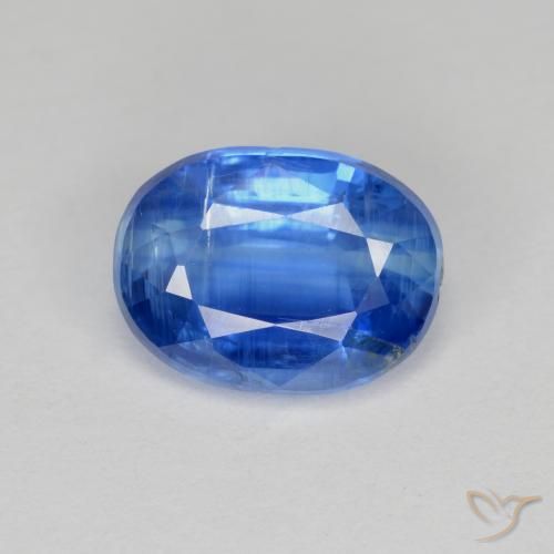 2.95カラットの天然明るいブルーカイヤナイト（9.6×7.1 mm・オーバルカット）