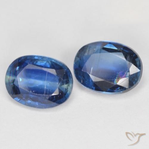 Shop natural 3.25ct ネイビーブルー カイヤナイト gems, 楕円形, from ネパール at GemSelect. In stock, global shipping!
