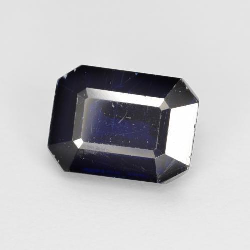 2.08カラットの天然ダークブルーカイヤナイト（8.2×6.1 mm・エメラルドカット）