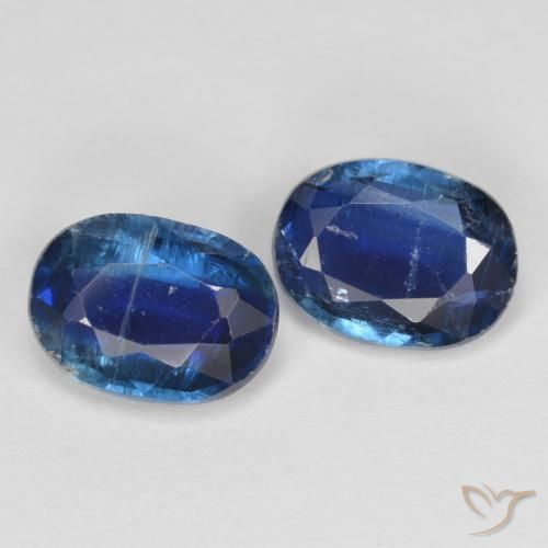 Shop natural 2.73ct ネイビーブルー カイヤナイト gems, 楕円形, from ネパール at GemSelect. In stock, global shipping!