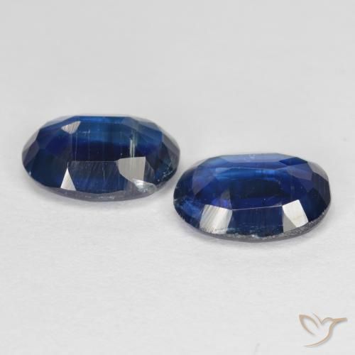 Shop natural 2.73ct ネイビーブルー カイヤナイト gems, 楕円形, from ネパール at GemSelect. In stock, global shipping!