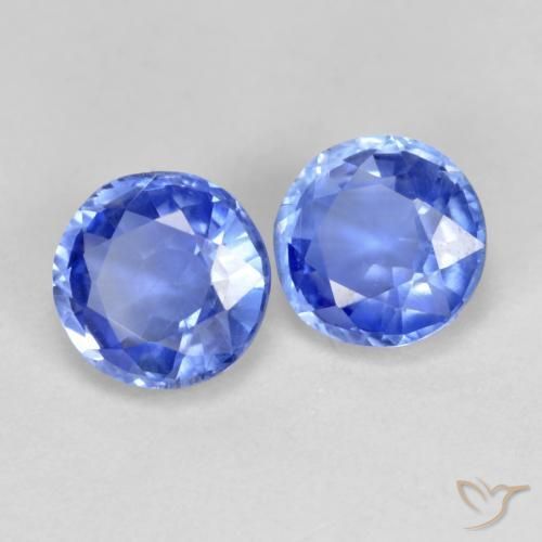 Shop natural 2.18ct 薄いネイビーブルー カイヤナイト gems, ラウンド, from ネパール at GemSelect. In stock, global shipping!