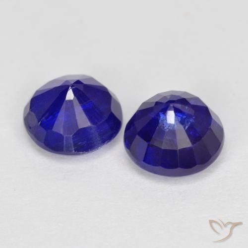 Shop natural 2.55ct 濃いネイビーブルー カイヤナイト gems, ラウンド, from ネパール at GemSelect. In stock, global shipping!