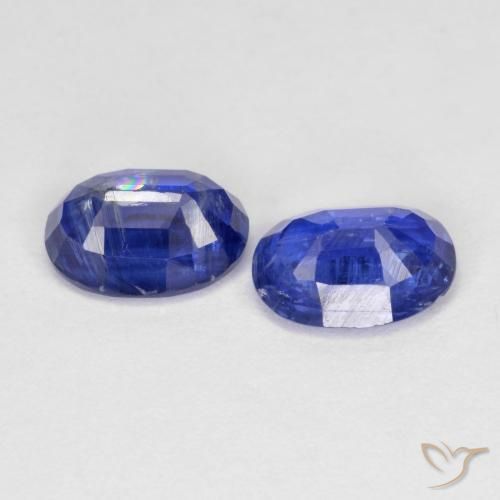 Shop natural 2.14ct エレクトリックブルー カイヤナイト gems, 楕円形, from ネパール at GemSelect. In stock, global shipping!