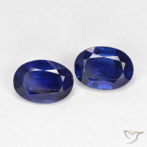 Shop natural 2.08ct ロイヤルブルー カイヤナイト gems, 楕円形, from ネパール at GemSelect. In stock, global shipping!