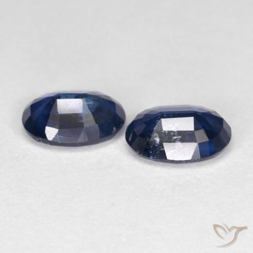 Shop natural 2.13ct ディープブルー カイヤナイト gems, 楕円形, from ネパール at GemSelect. In stock, global shipping!