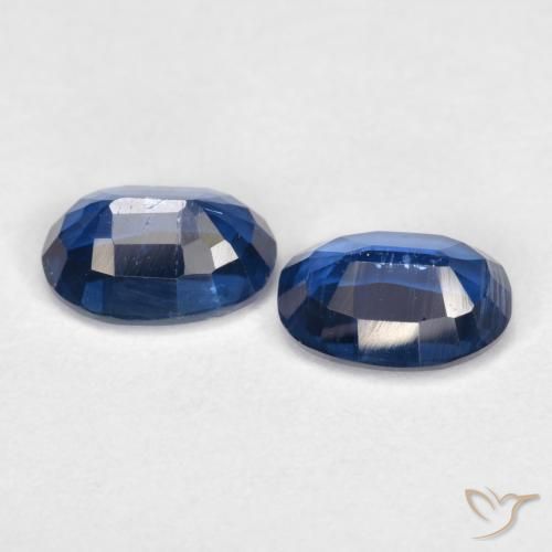 Shop natural 2.14ct ネイビーブルー カイヤナイト gems, 楕円形, from ネパール at GemSelect. In stock, global shipping!