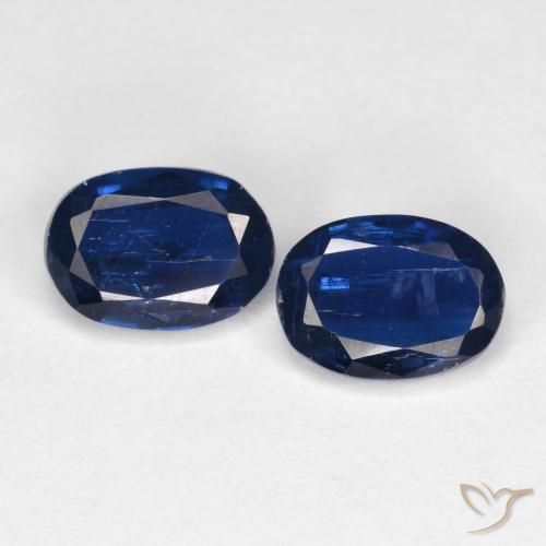 Shop natural 1.96ct 濃い紺 カイヤナイト gems, 楕円形, from ネパール at GemSelect. In stock, global shipping!