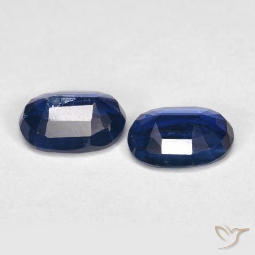 Shop natural 1.96ct 濃い紺 カイヤナイト gems, 楕円形, from ネパール at GemSelect. In stock, global shipping!
