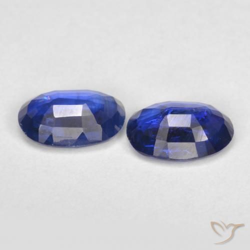 Shop natural 1.80ct ディープブルー カイヤナイト gems, 楕円形, from ネパール at GemSelect. In stock, global shipping!