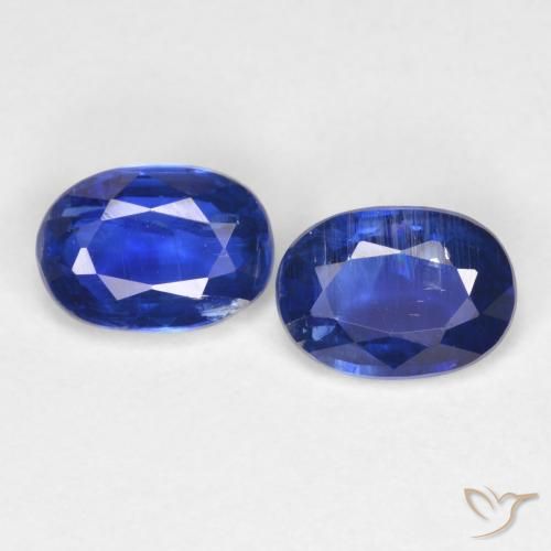 Shop natural 1.86ct 真の青色 カイヤナイト gems, 楕円形, from ネパール at GemSelect. In stock, global shipping!