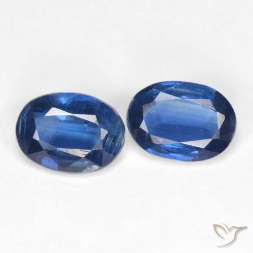 Shop natural 1.88ct ネイビーブルー カイヤナイト gems, 楕円形, from ネパール at GemSelect. In stock, global shipping!