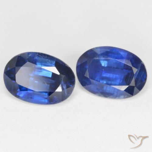Shop natural 1.85ct ダークブルー カイヤナイト gems, 楕円形, from ネパール at GemSelect. In stock, global shipping!