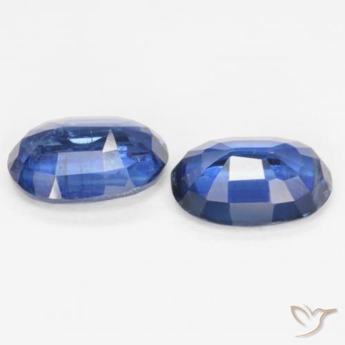 Shop natural 1.89ct ネイビーブルー カイヤナイト gems, 楕円形, from ネパール at GemSelect. In stock, global shipping!