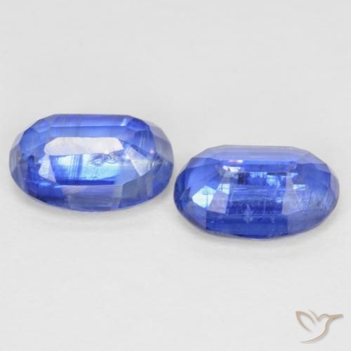 Shop natural 2.07ct 薄いネイビーブルー カイヤナイト gems, 楕円形, from ネパール at GemSelect. In stock, global shipping!