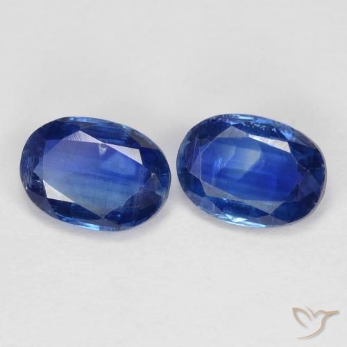 Shop natural 2.00ct ダークブルー カイヤナイト gems, 楕円形, from ネパール at GemSelect. In stock, global shipping!
