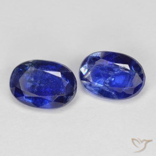 Shop natural 1.97ct ロイヤルブルー カイヤナイト gems, 楕円形, from ネパール at GemSelect. In stock, global shipping!