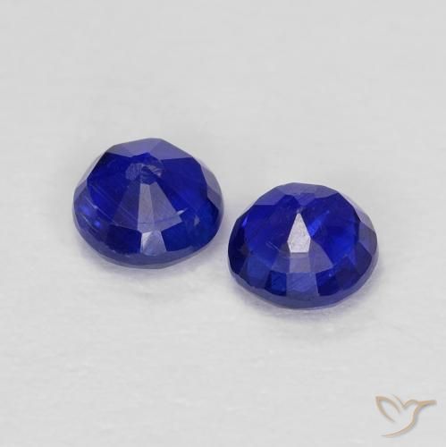 Shop natural 0.56ct ダークブルー カイヤナイト gems, ラウンド, from ネパール at GemSelect. In stock, global shipping!