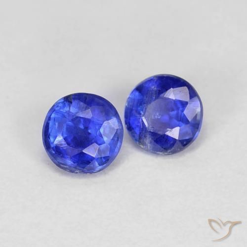 Shop natural 0.49ct ダークブルー カイヤナイト gems, ラウンド, from ネパール at GemSelect. In stock, global shipping!