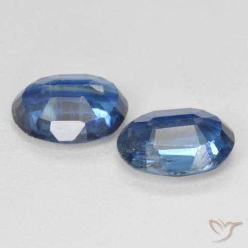 Shop natural 2.85ct ネイビーブルー カイヤナイト gems, 楕円形, from ネパール at GemSelect. In stock, global shipping!