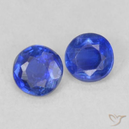 Shop natural 0.48ct ディープブルー カイヤナイト gems, ラウンド, from ネパール at GemSelect. In stock, global shipping!