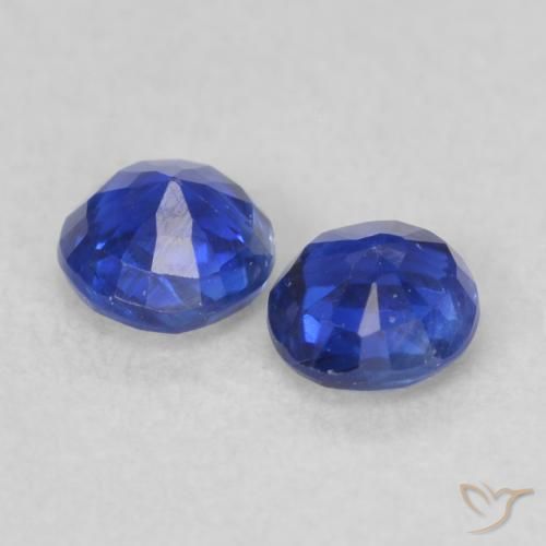 Shop natural 0.54ct ダークブルー カイヤナイト gems, ラウンド, from ネパール at GemSelect. In stock, global shipping!