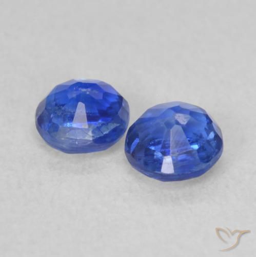 Shop natural 0.55ct エジプシャンブルー カイヤナイト gems, ラウンド, from ネパール at GemSelect. In stock, global shipping!