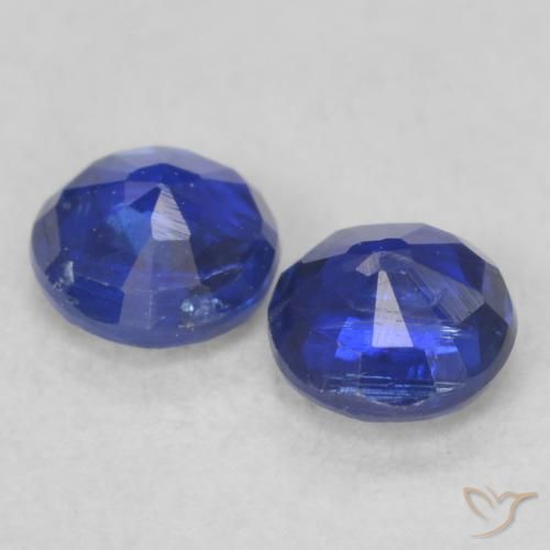 Shop natural 0.53ct ダークブルー カイヤナイト gems, ラウンド, from ネパール at GemSelect. In stock, global shipping!