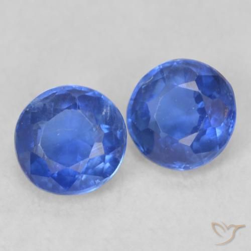 Shop natural 0.52ct 真の青色 カイヤナイト gems, ラウンド, from ネパール at GemSelect. In stock, global shipping!