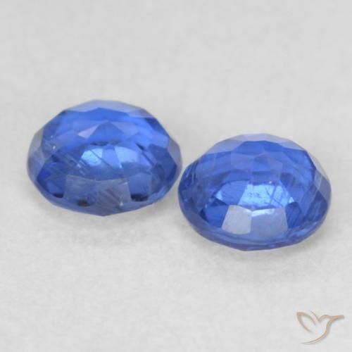 Shop natural 0.48ct ダークブルー カイヤナイト gems, ラウンド, from ネパール at GemSelect. In stock, global shipping!