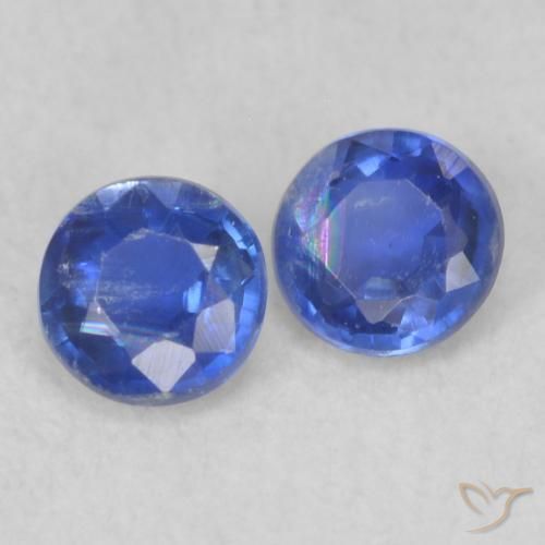 Shop natural 0.46ct 真の青色 カイヤナイト gems, ラウンド, from ネパール at GemSelect. In stock, global shipping!