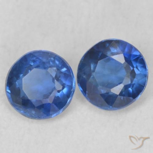Shop natural 0.56ct ディープブルー カイヤナイト gems, ラウンド, from ネパール at GemSelect. In stock, global shipping!