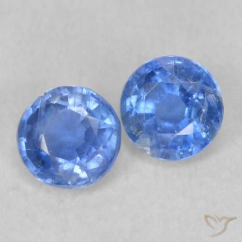 Shop natural 0.44ct 薄いネイビーブルー カイヤナイト gems, ラウンド, from ネパール at GemSelect. In stock, global shipping!