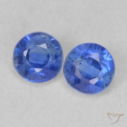 Shop natural 0.58ct 真の青色 カイヤナイト gems, ラウンド, from ネパール at GemSelect. In stock, global shipping!