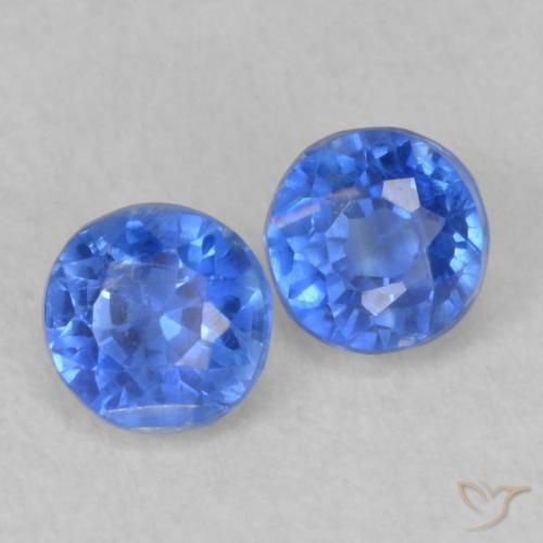 Shop natural 0.69ct 濃いアズールブルー カイヤナイト gems, ラウンド, from ネパール at GemSelect. In stock, global shipping!
