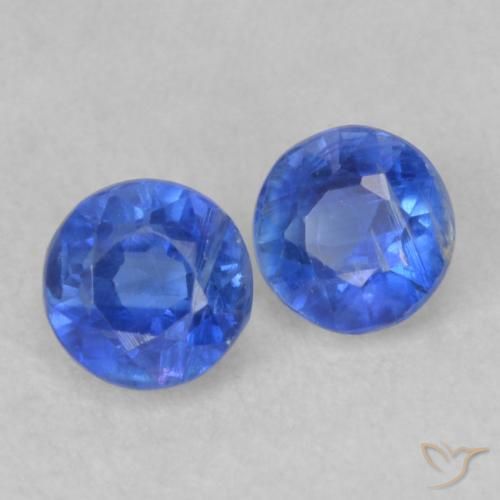 Shop natural 0.67ct ディープブルー カイヤナイト gems, ラウンド, from ネパール at GemSelect. In stock, global shipping!