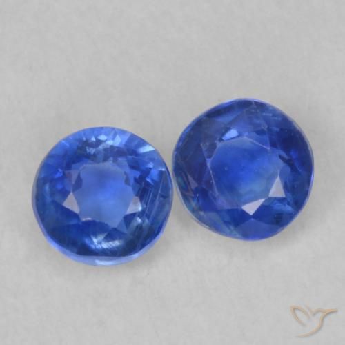 Shop natural 0.52ct ダークブルー カイヤナイト gems, ラウンド, from ネパール at GemSelect. In stock, global shipping!