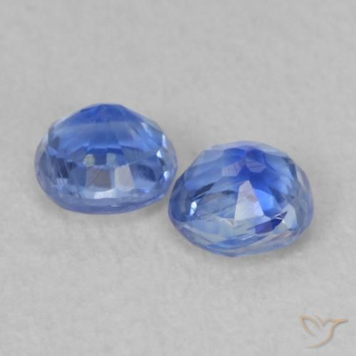 Shop natural 0.52ct ダークブルー カイヤナイト gems, ラウンド, from ネパール at GemSelect. In stock, global shipping!
