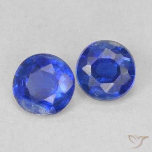 Shop natural 0.46ct ダークブルー カイヤナイト gems, ラウンド, from ネパール at GemSelect. In stock, global shipping!