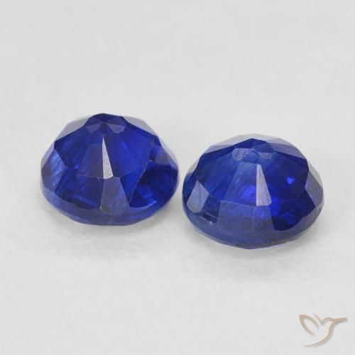 Shop natural 0.96ct ダークブルー カイヤナイト gems, ラウンド, from ネパール at GemSelect. In stock, global shipping!