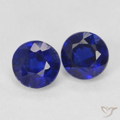 Shop natural 0.90ct ディープブルー カイヤナイト gems, ラウンド, from ネパール at GemSelect. In stock, global shipping!