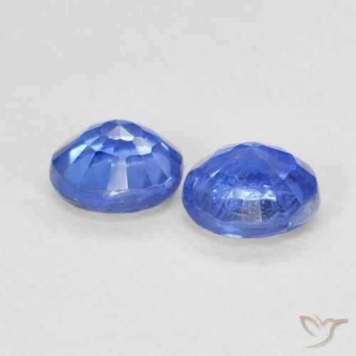 Shop natural 0.73ct ミディアムネイビーブルー カイヤナイト gems, ラウンド, from ネパール at GemSelect. In stock, global shipping!