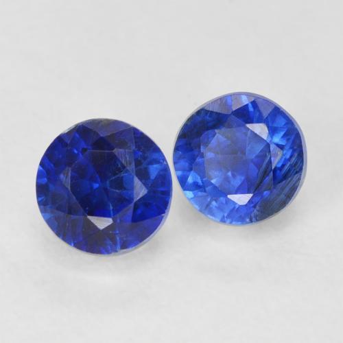Shop natural 1.18ct ロイヤルブルー カイヤナイト gems, ラウンド, from ネパール at GemSelect. In stock, global shipping!