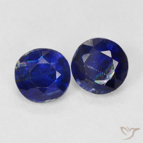 Shop natural 0.68ct ロイヤルブルー カイヤナイト gems, ラウンド, from ネパール at GemSelect. In stock, global shipping!