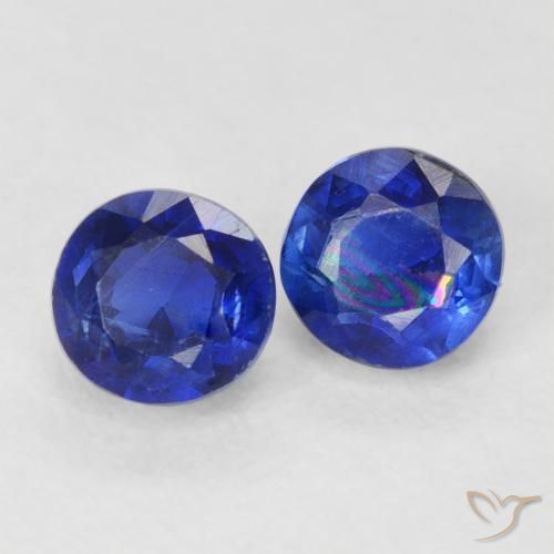 Shop natural 0.98ct ロイヤルブルー カイヤナイト gems, ラウンド, from ネパール at GemSelect. In stock, global shipping!