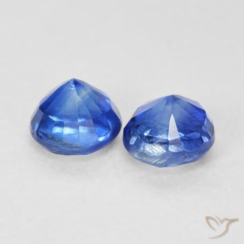 Shop natural 0.90ct 濃いアズールブルー カイヤナイト gems, ラウンド, from ネパール at GemSelect. In stock, global shipping!